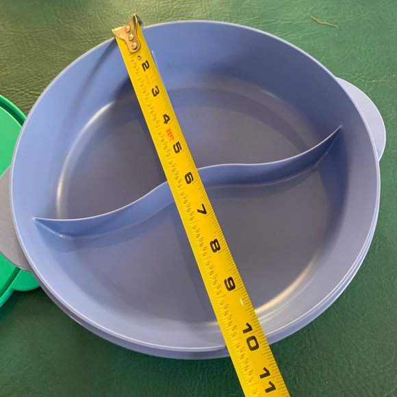 Tupperware Crystal wave 10 inch microwave reheatable divided container #3284 w - Picture 3 of 6